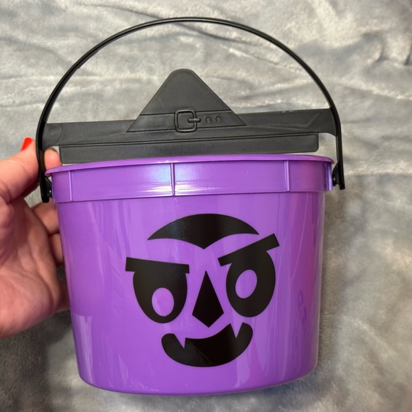 McDonald’s BOO Buckets 2023 - 1 Set with ALL 4 COLORS! - Picture 9 of 13